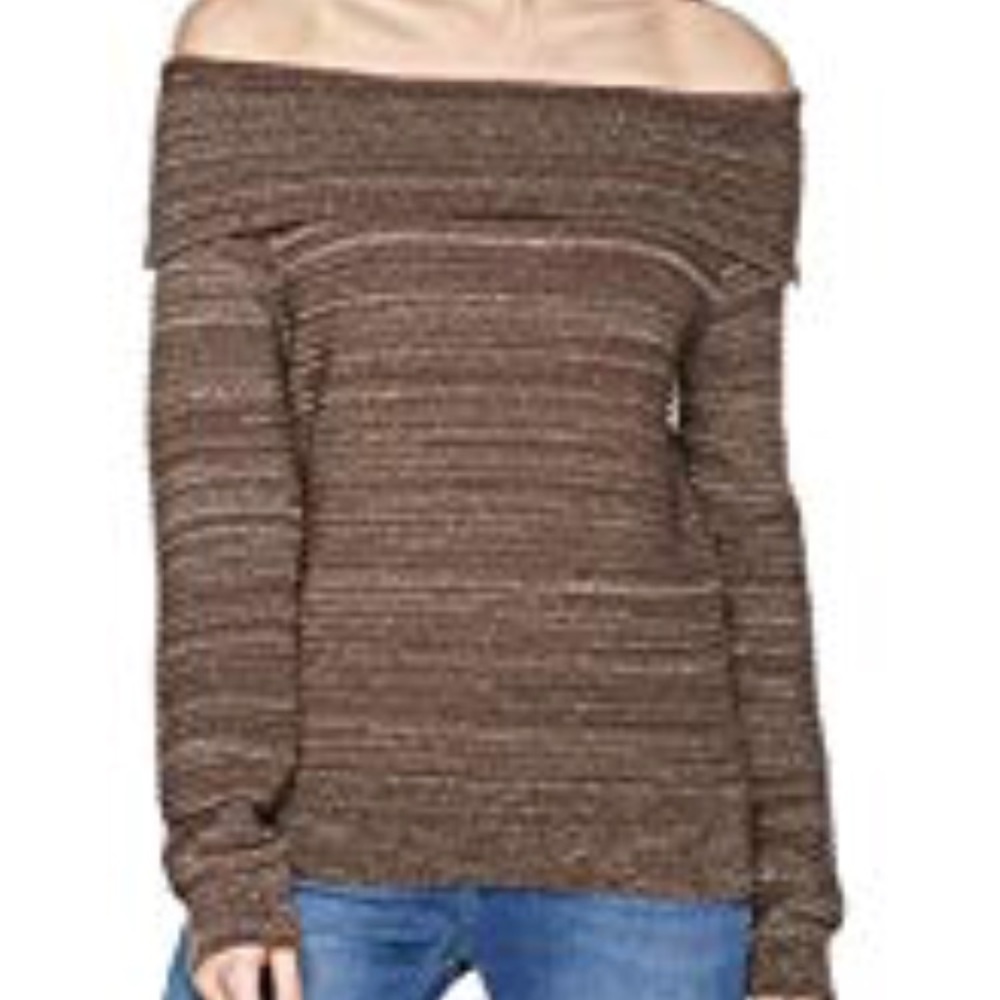 NWT Bronze off shoulder sweater, xl